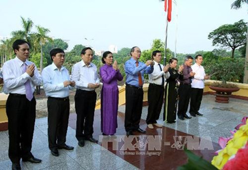 Activities to commemorate war martyrs and heroes - ảnh 1